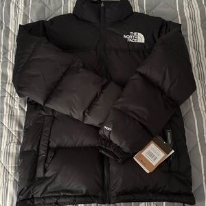 black mens northface 700 puffer